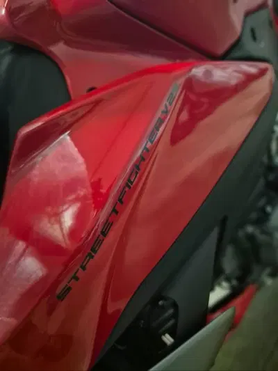 Ducati Streetfighter V2 S (2025 - 26) nuova