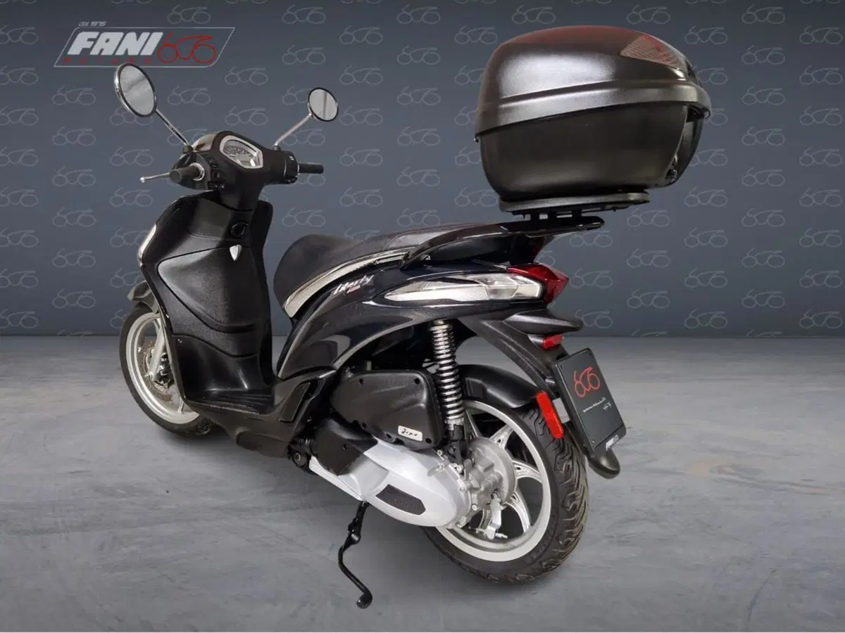 Piaggio Liberty 125 3V ABS (2021 - 24) (3)