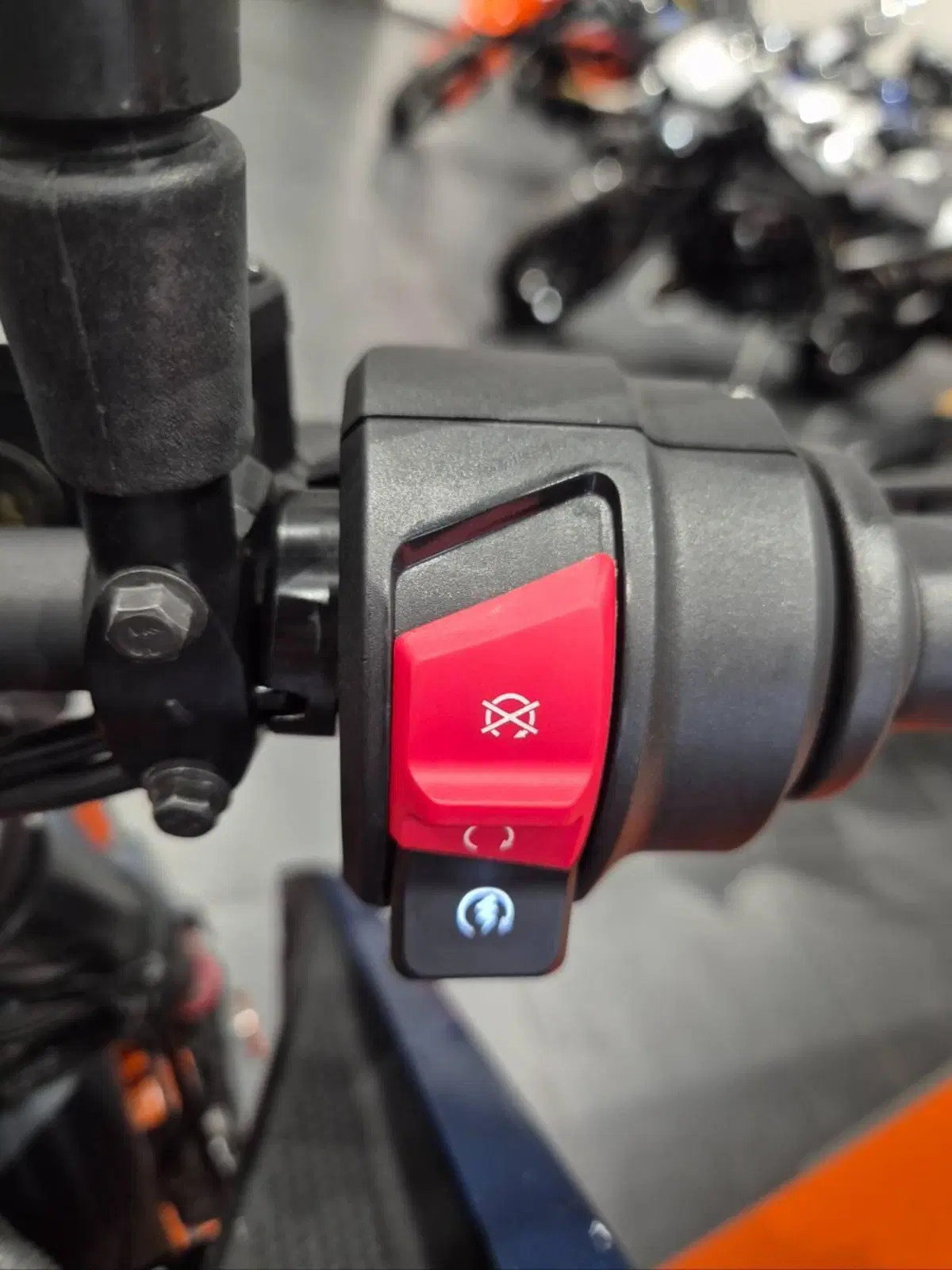 KTM 390 Duke (2024 - 25) (13)
