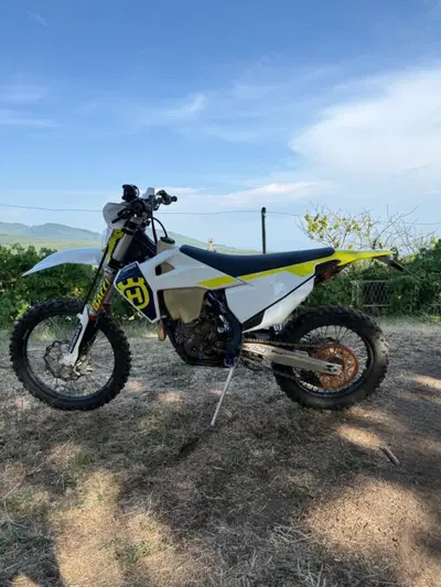 Husqvarna FE 250 (2023) usata