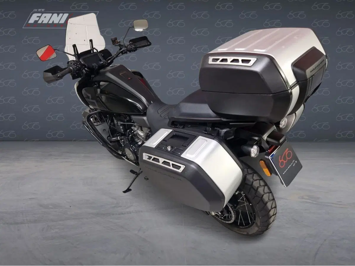 Harley-Davidson Pan America 1250 Special (2020 - 25) (4)