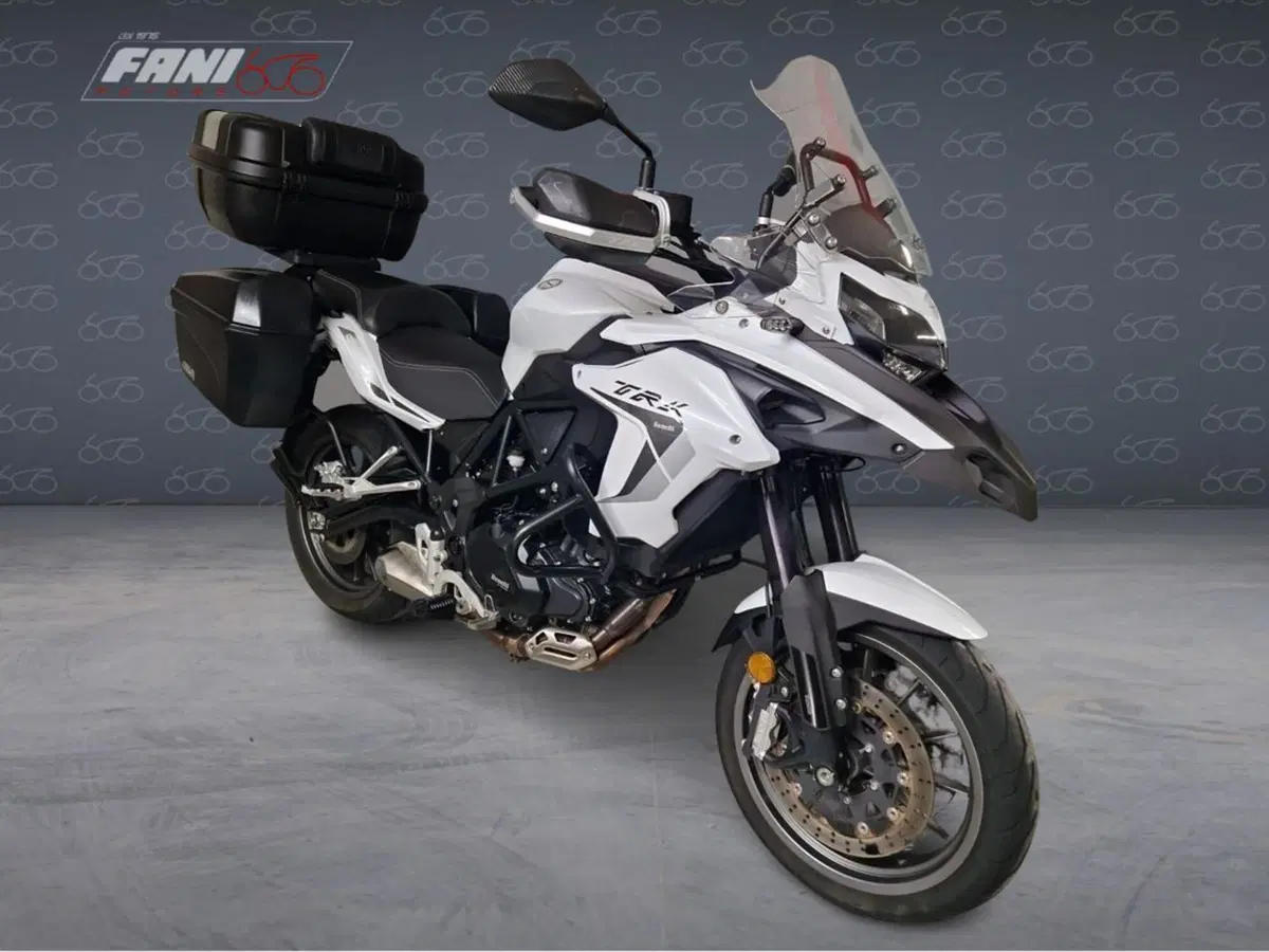 Benelli TRK 502X (2021 - 26) (2)