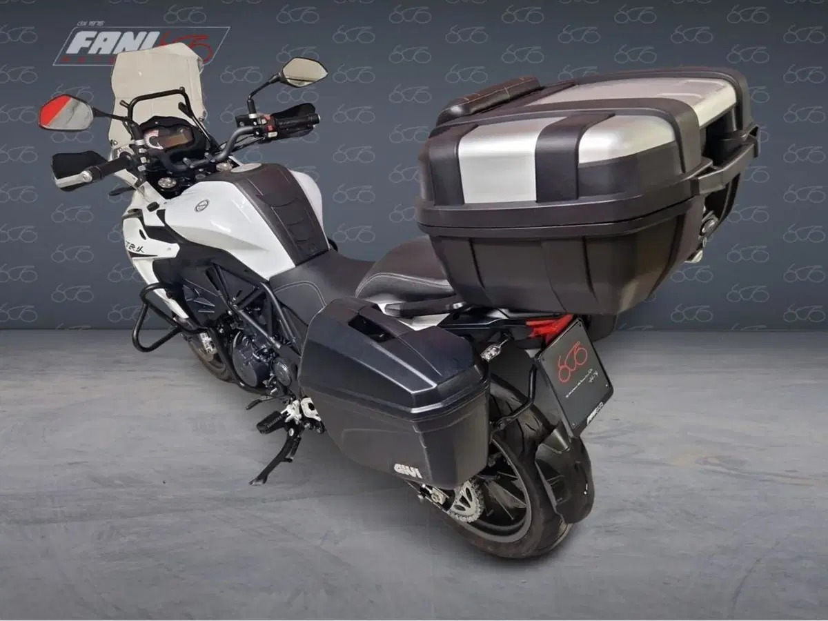 Benelli TRK 502X (2021 - 26) (4)