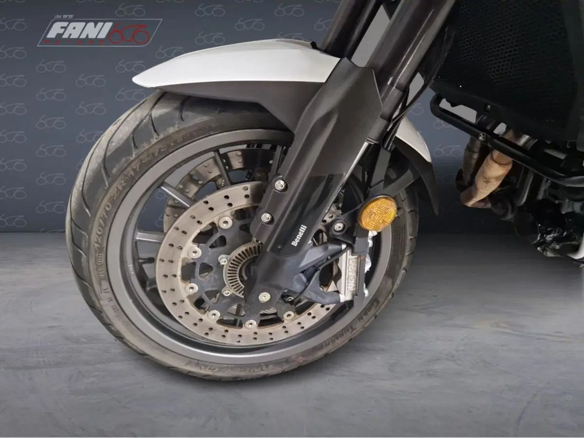 Benelli TRK 502X (2021 - 26) (5)