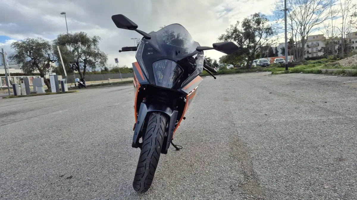 KTM RC 390 (2022 - 26) (4)