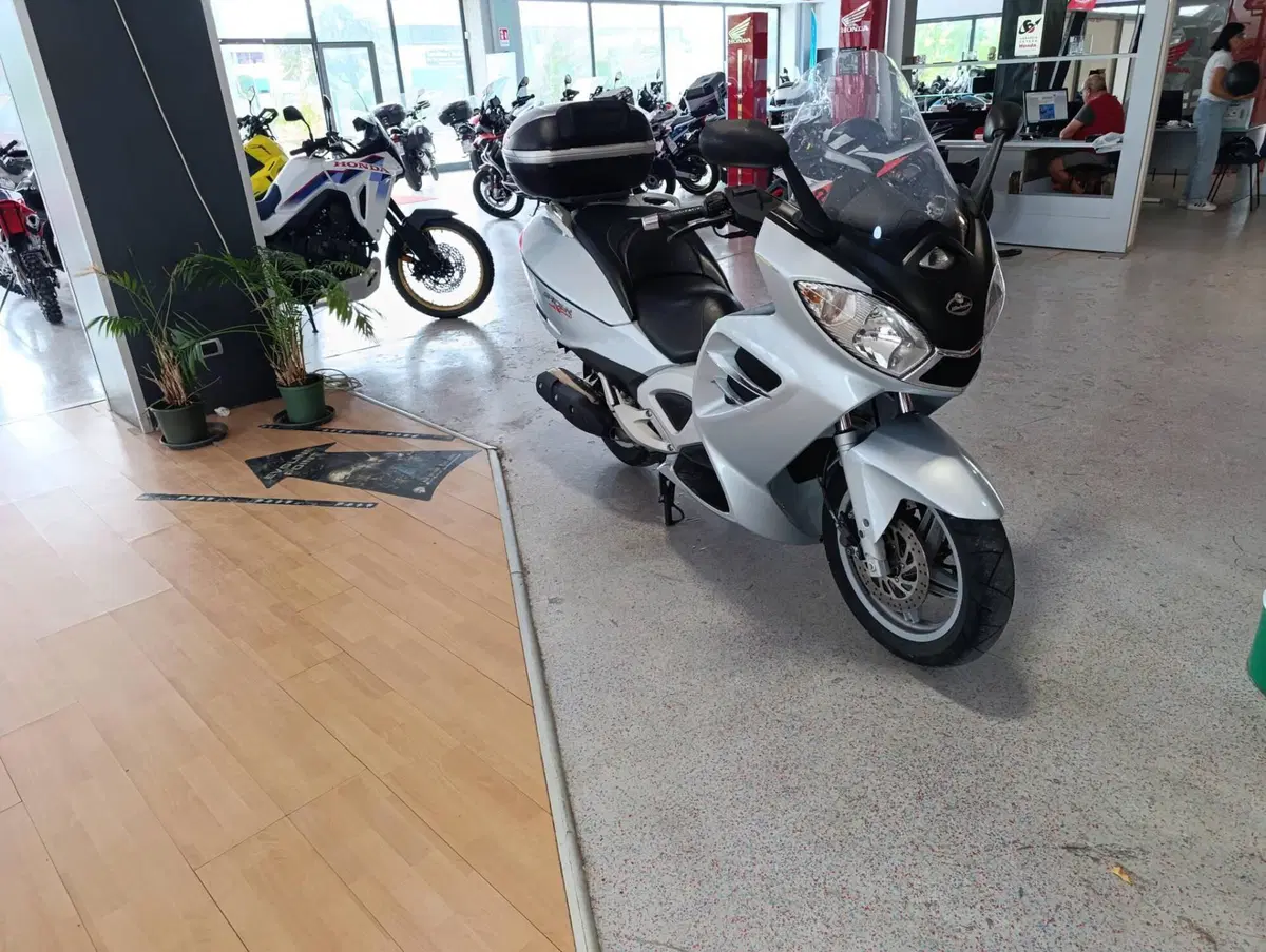 Malaguti SpiderMax 500 GT (2004 - 07) (2)