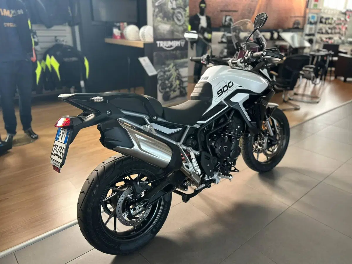 Triumph Tiger 900 GT Pro (2024 - 26) (2)
