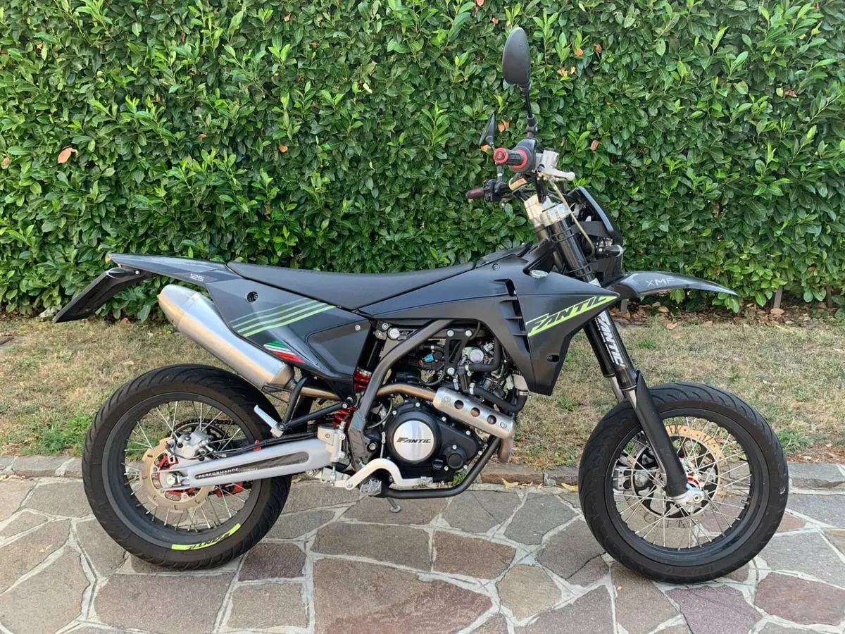 Fantic Motor XMF 125 Motard Performance 4T (2023 - 24)