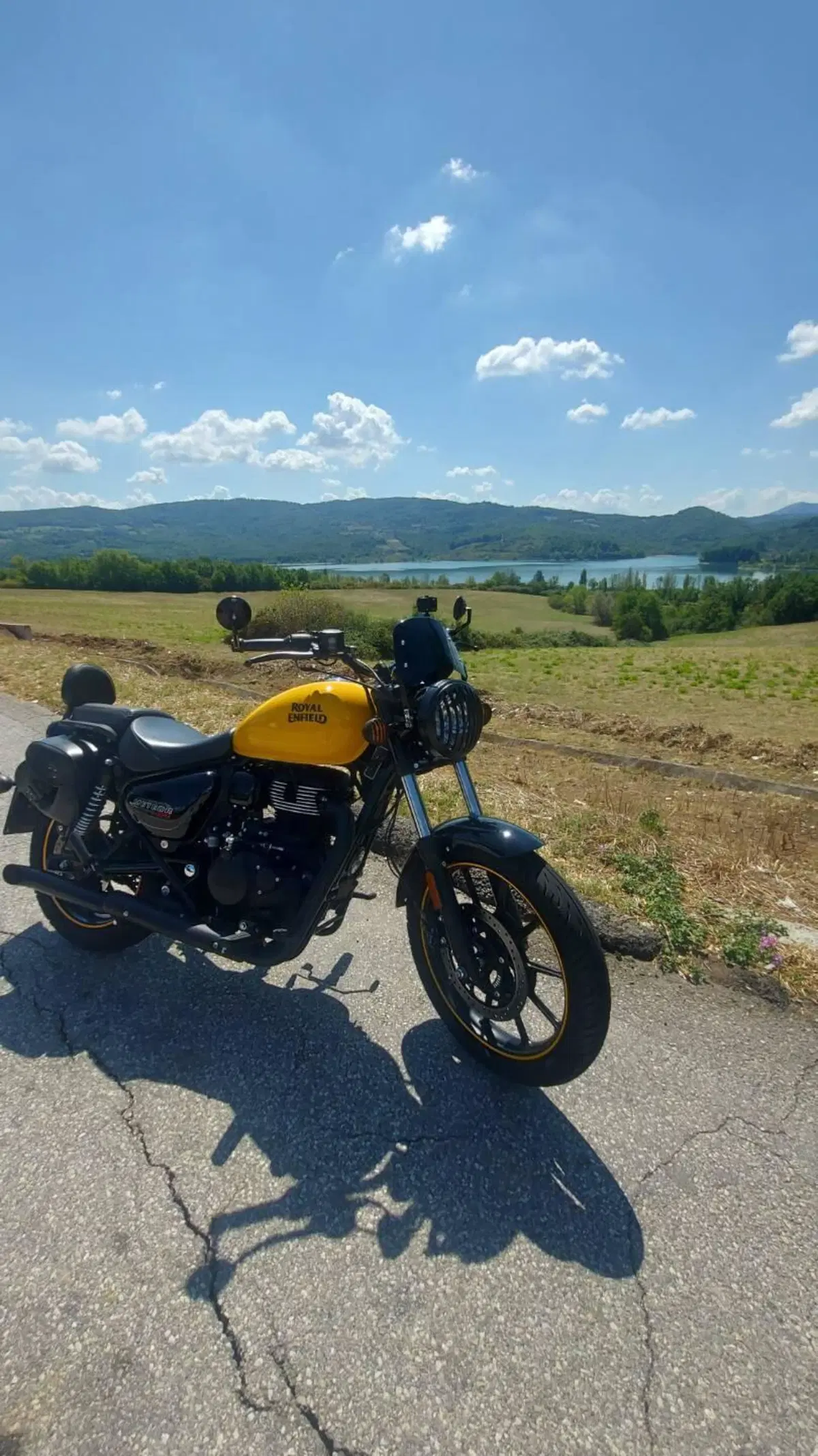 Royal Enfield Meteor 350 (2021 - 26) (2)