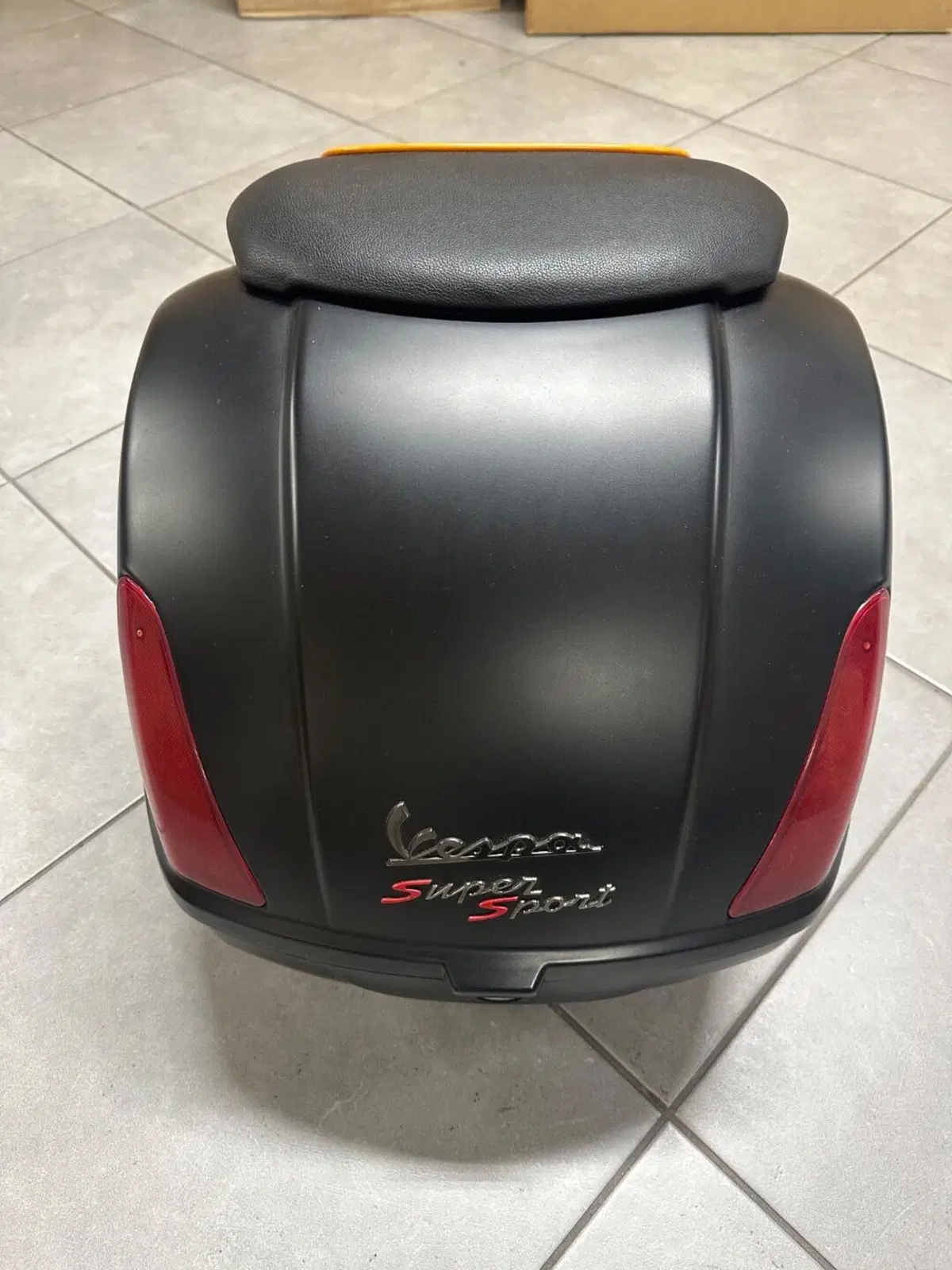 Bauletto Vespa GTS 300 originale