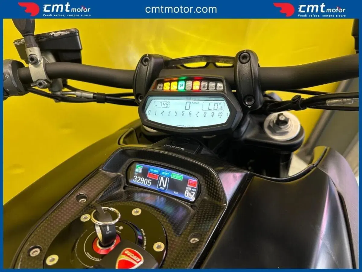 Ducati Diavel 1200 (2014 - 16) (5)