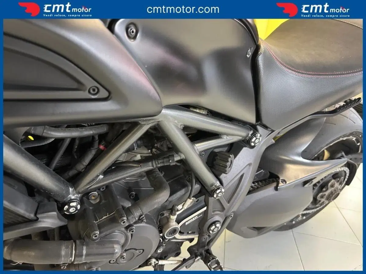 Ducati Diavel 1200 (2014 - 16) (7)