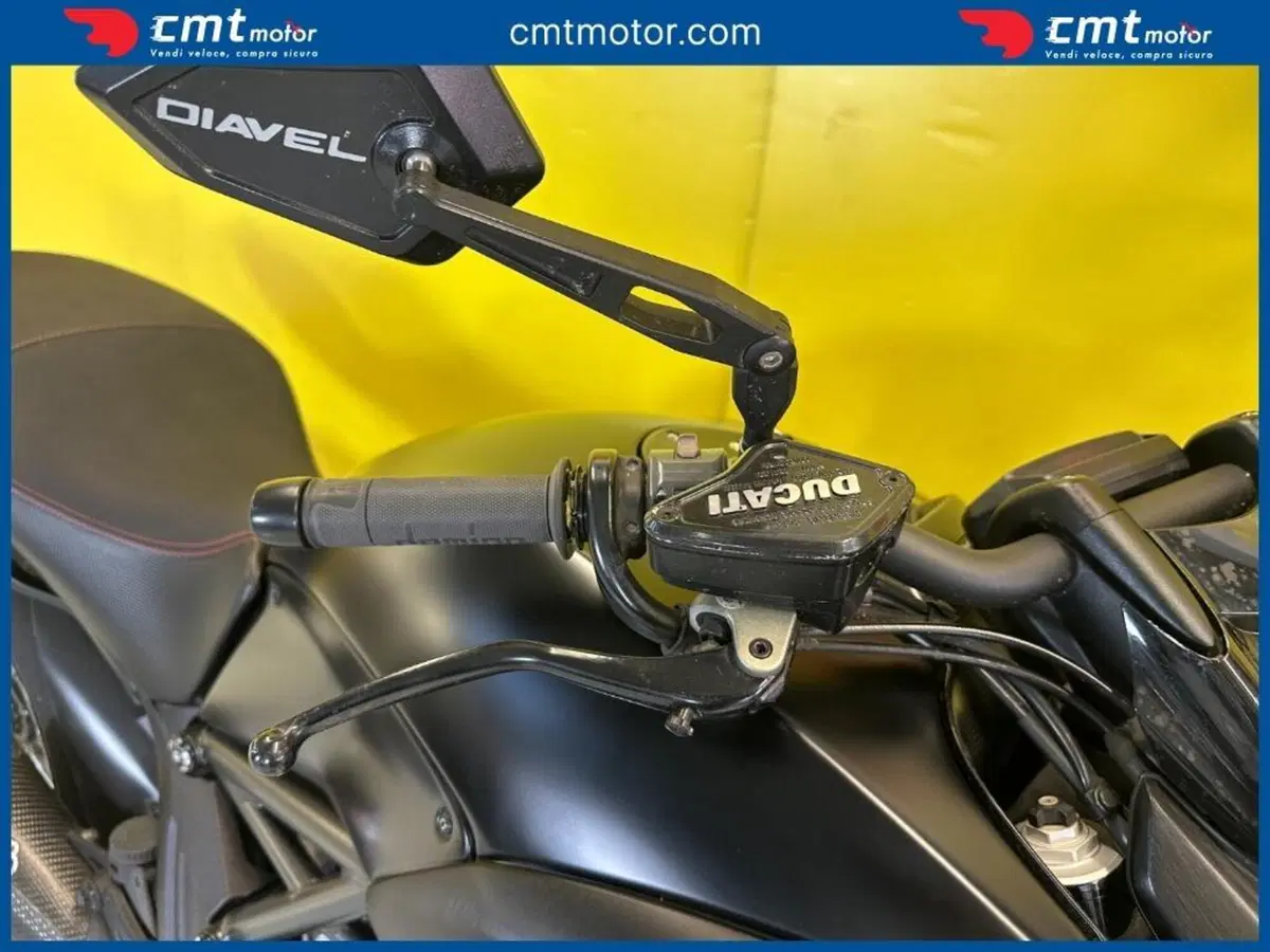 Ducati Diavel 1200 (2014 - 16) (11)