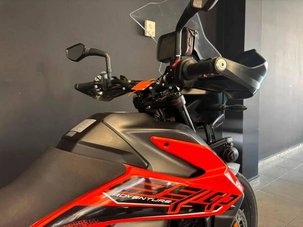 KTM 890 Adventure (2021) (5)
