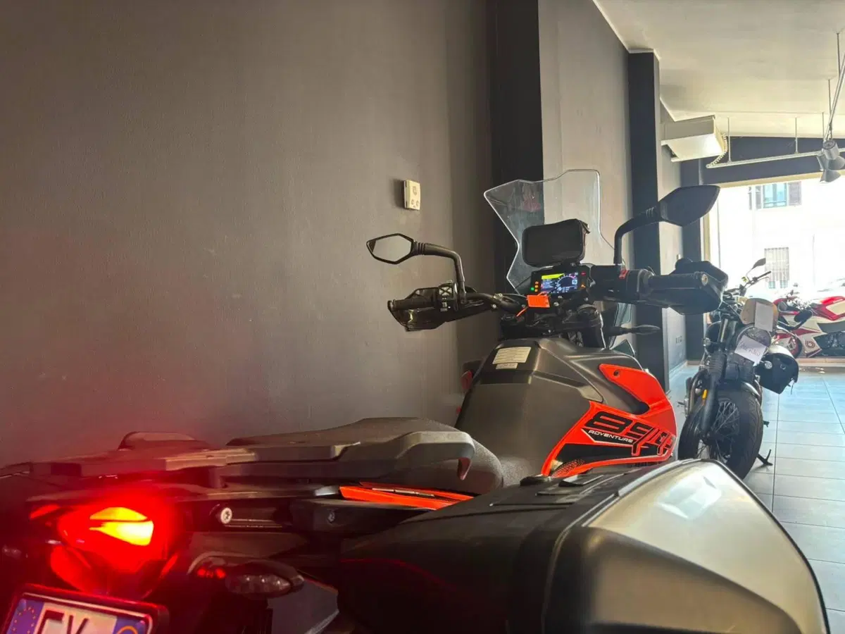 KTM 890 Adventure (2021) (6)