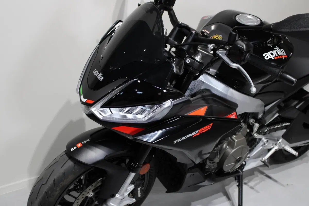 Aprilia Tuono 660 Factory (2022 - 24) (5)
