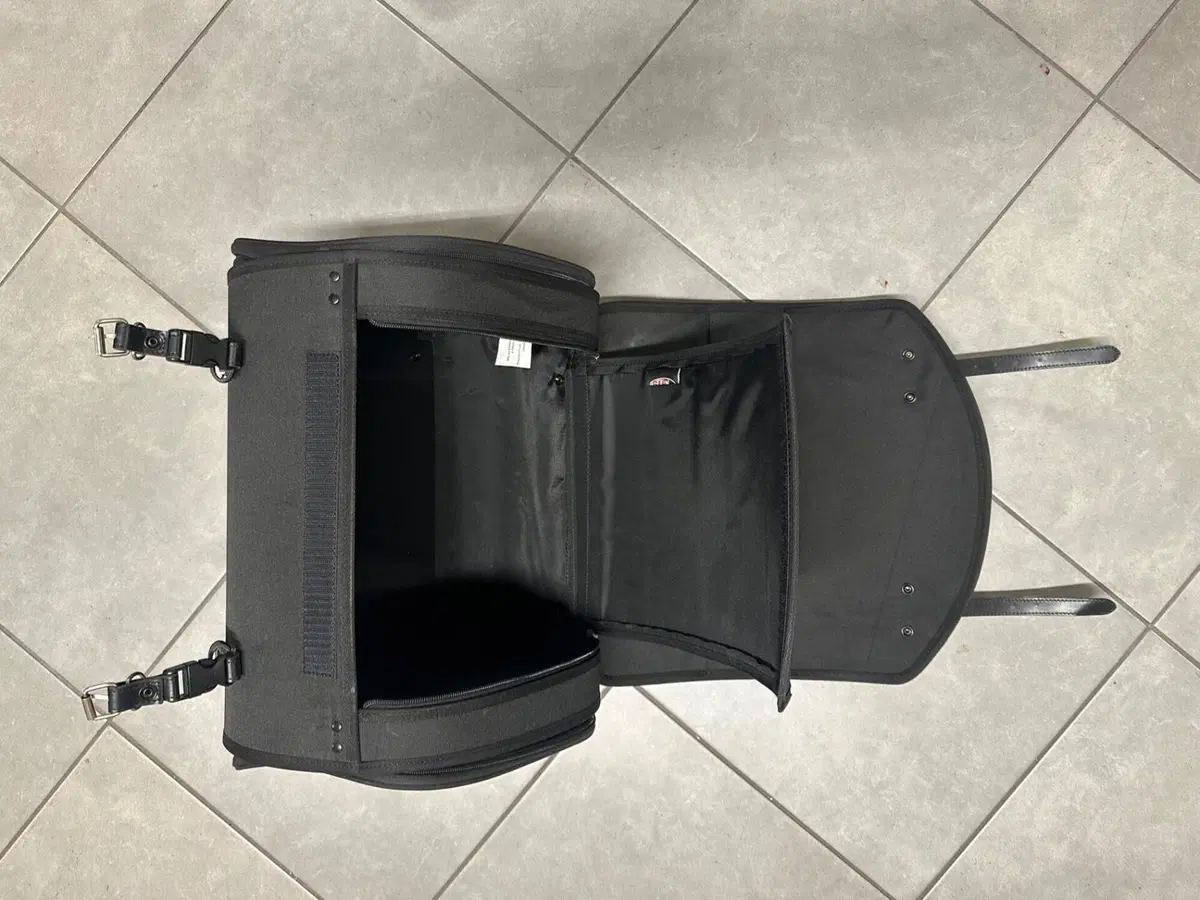 Borsa morbida vespa gts 300 (3)