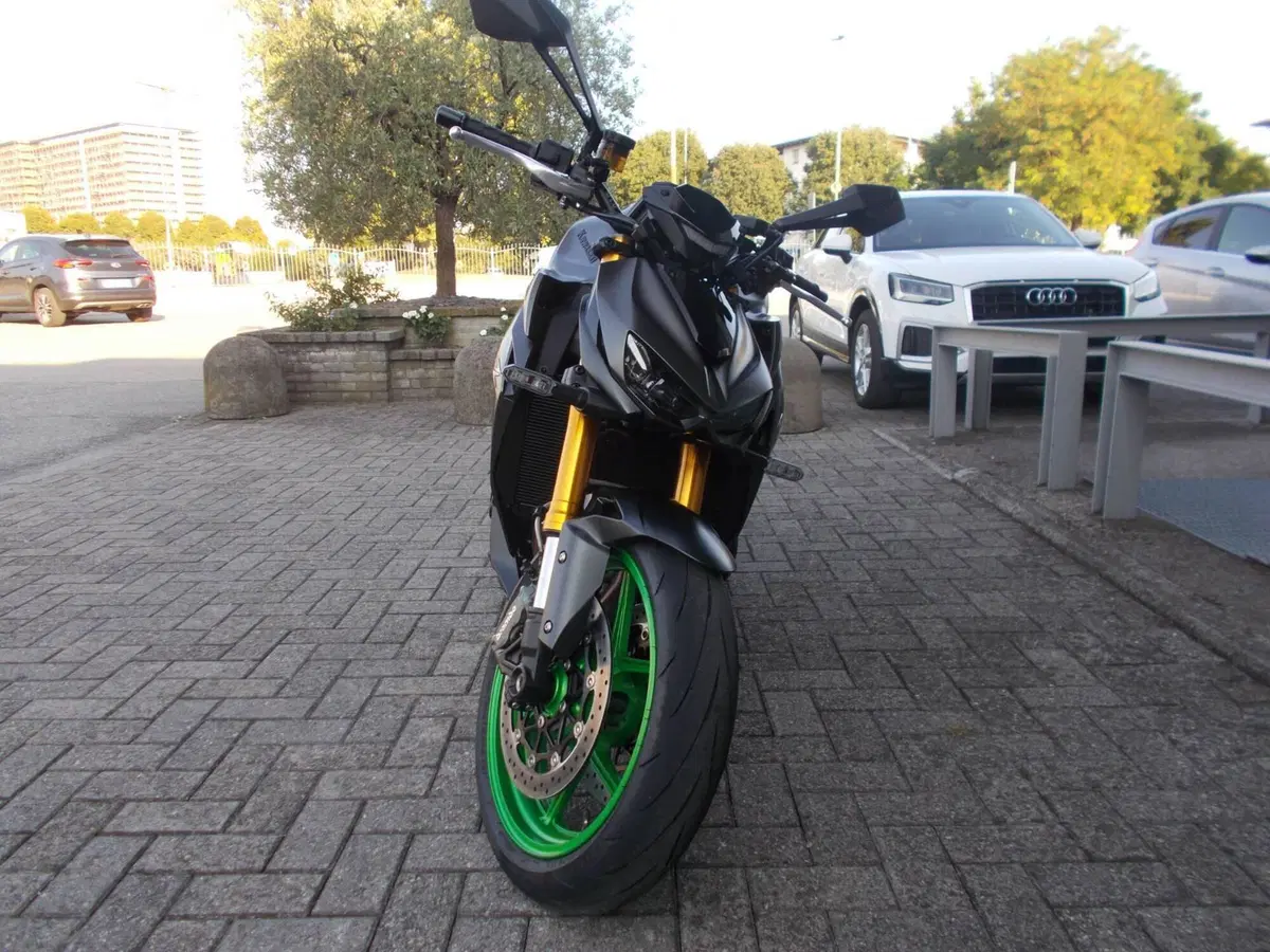 Kawasaki Z 1100 SE (2026) (2)