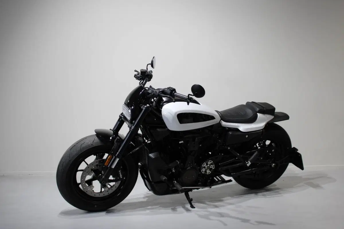 Harley-Davidson Sportster S (2022 - 24) (3)