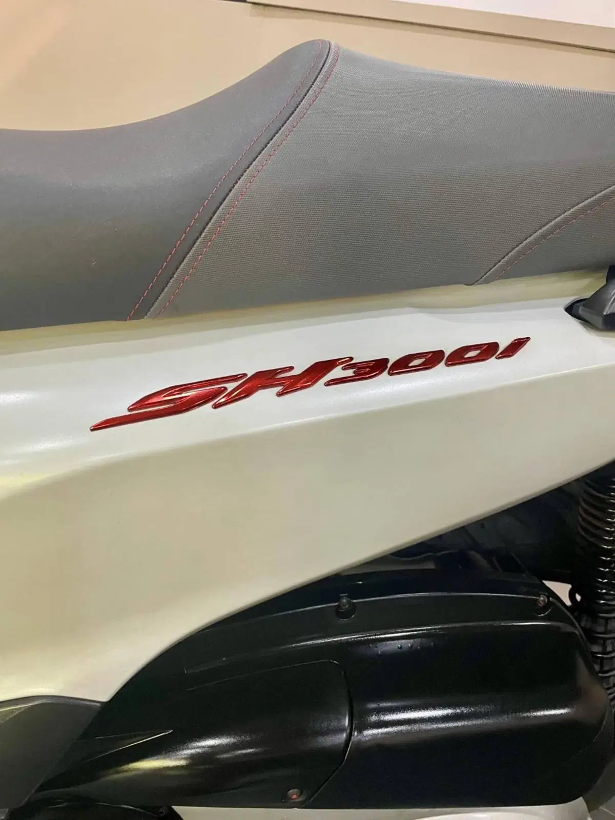 Honda SH 300 i Sporty/Special (2013 - 14) (5)