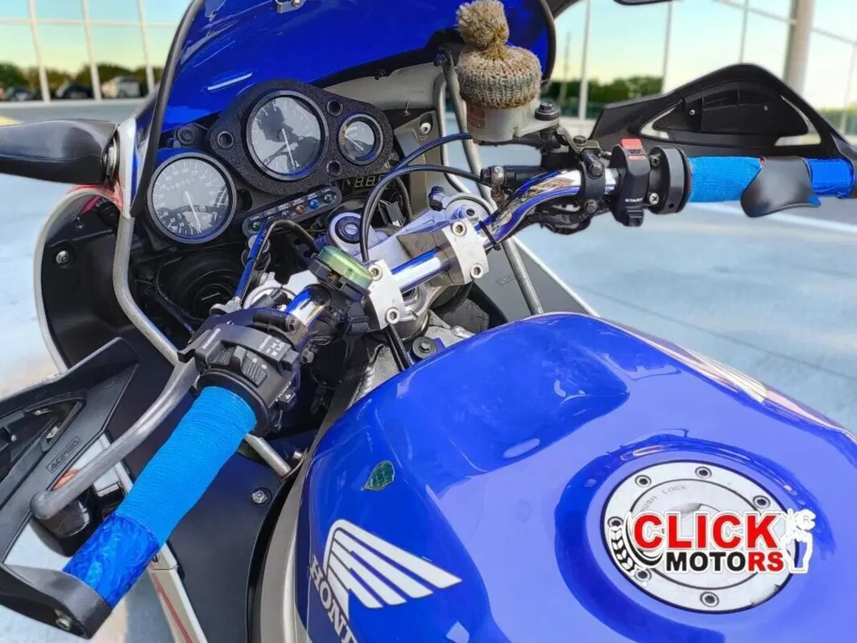 Honda CBR 900 RR (1994 - 95) (8)