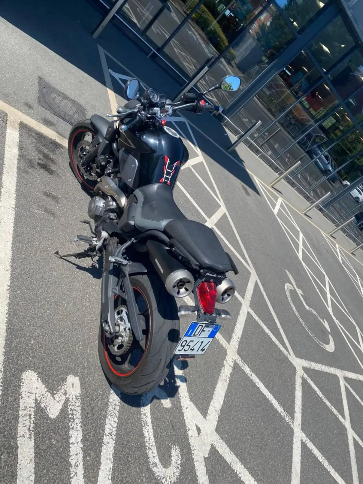 Yamaha MT-03 (2006 - 14) (4)
