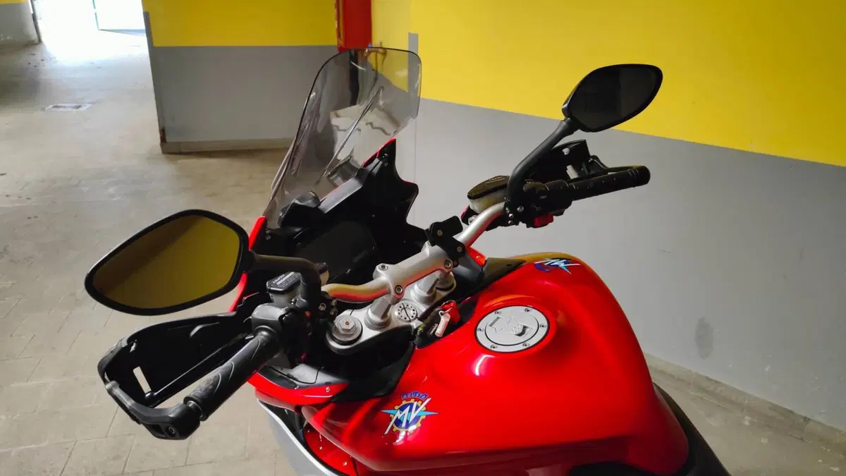 MV Agusta Turismo Veloce 800 (2014 - 16) (6)