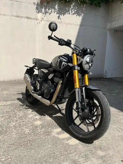 Triumph Speed 400 (2024 - 26) usata