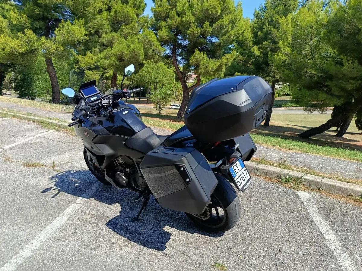 Honda NT 1100 Travel DCT (2022 - 24) (9)