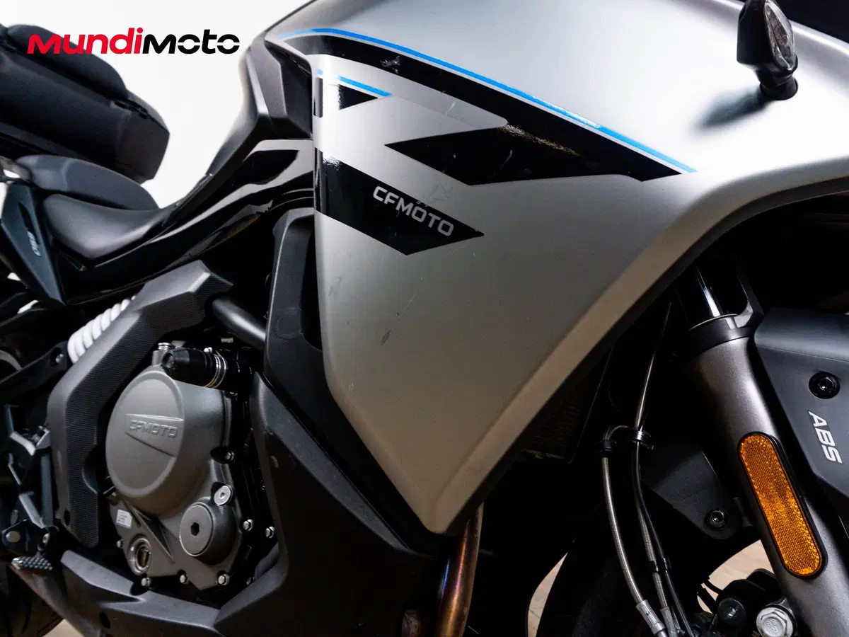 CFMOTO 650GT (2021 - 26) (5)