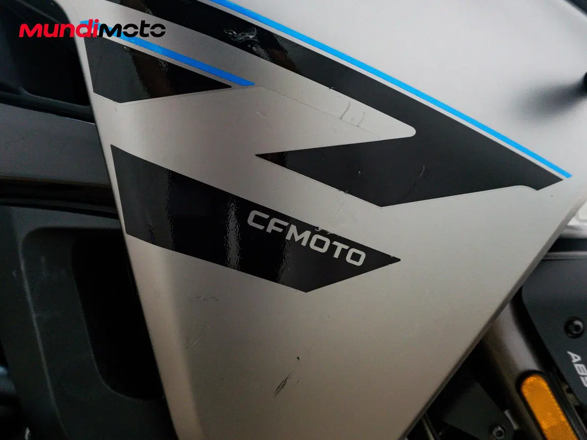 CFMOTO 650GT (2021 - 26) (17)