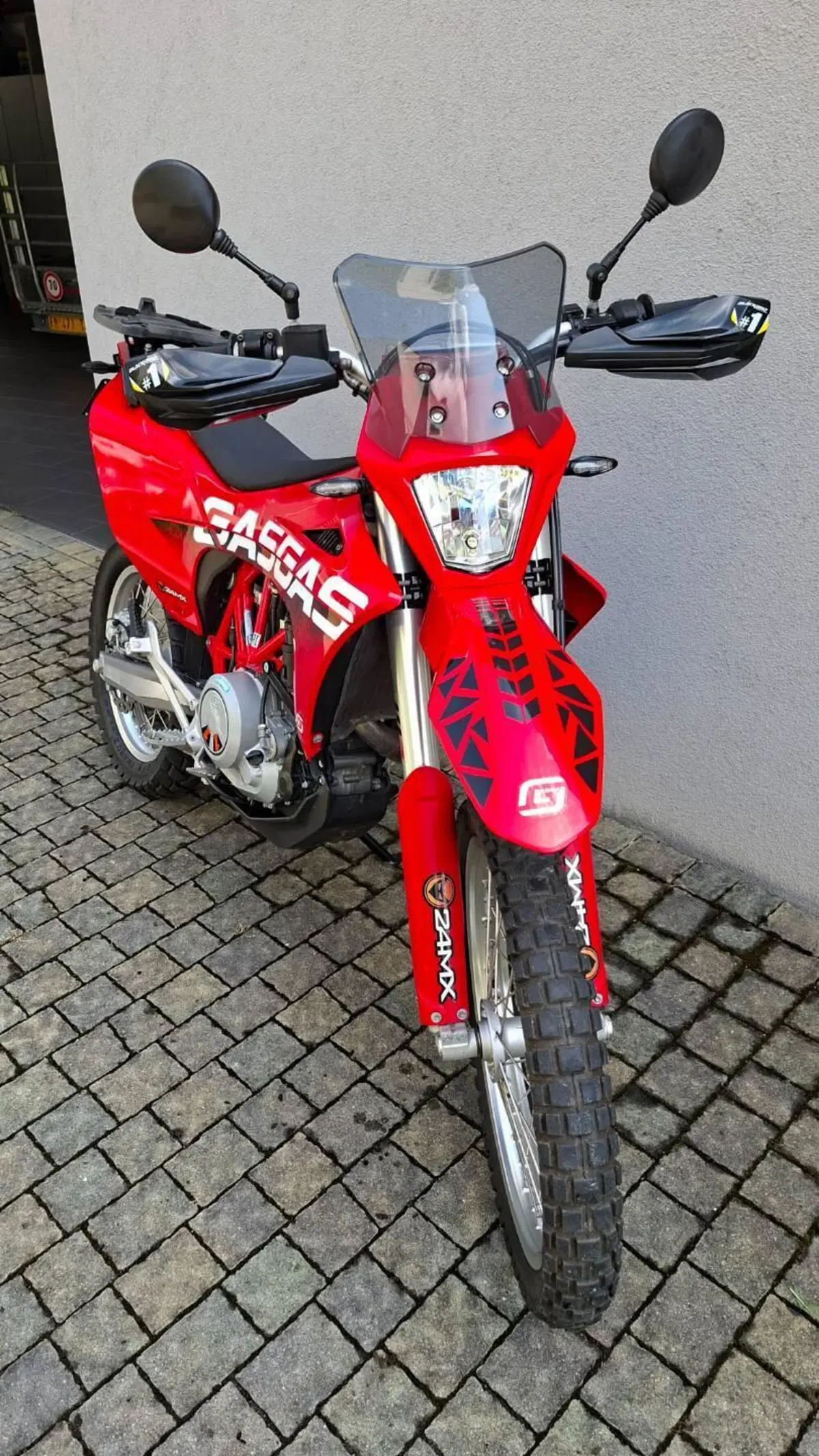 GASGAS ES 700 (2022 - 26) (4)