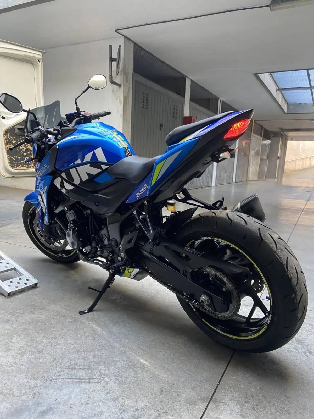 Suzuki GSX S 750 Yugen (2018 - 20) (4)