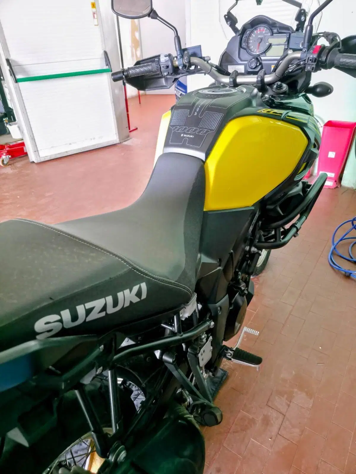 Suzuki V-Strom 1000 (2017 - 20) (10)