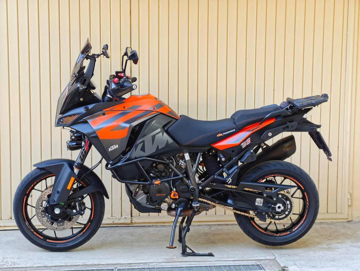 KTM 1290 Super Adventure S (2017 - 20) (4)