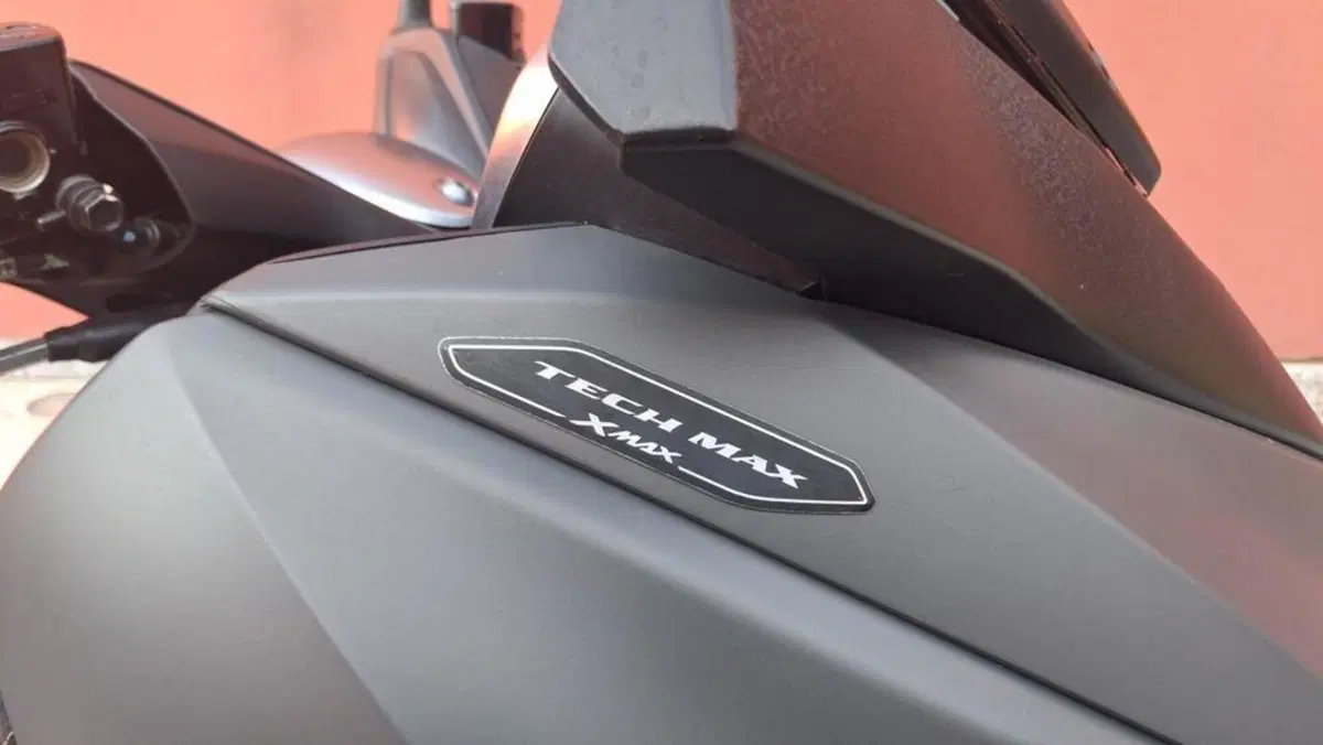 Yamaha X-Max 300 Tech Max (2020) (5)