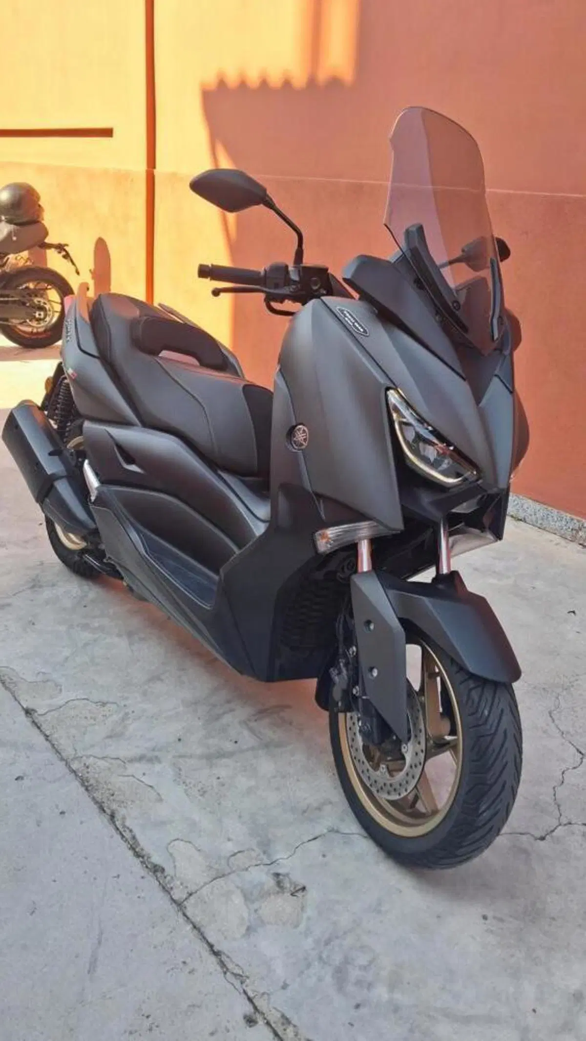 Yamaha X-Max 300 Tech Max (2020) (3)