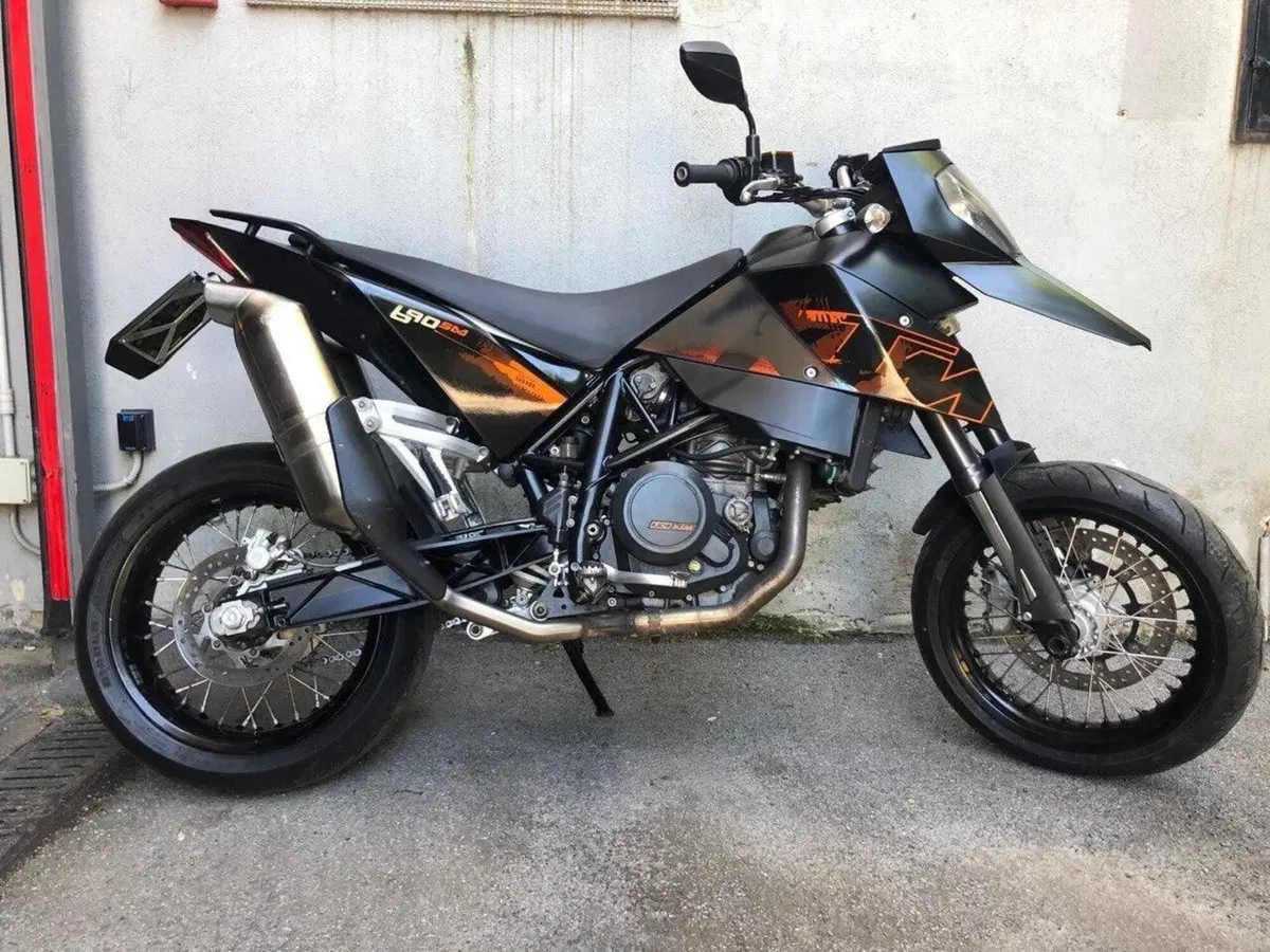 KTM 690 Supermoto (2007 - 12) (8)