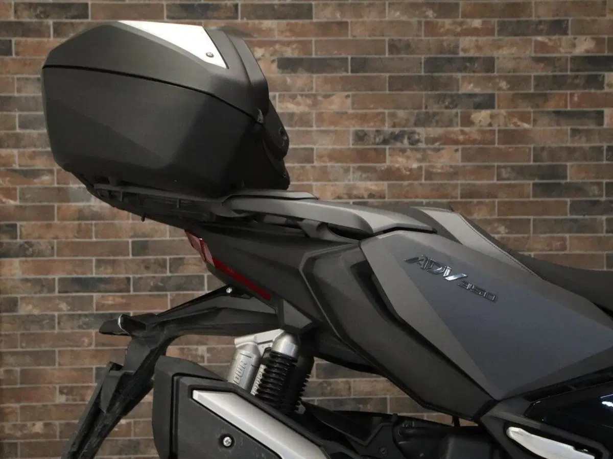 Honda ADV 350 (2022 - 24) (9)