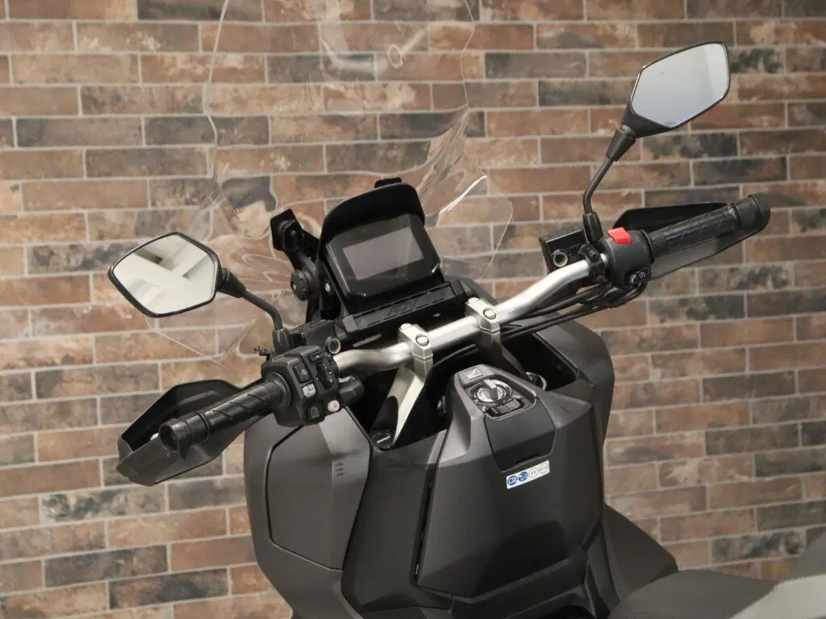 Honda ADV 350 (2022 - 24) (11)