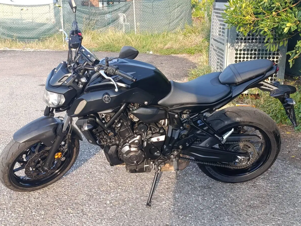 Yamaha MT-07 (2018 - 20) (2)
