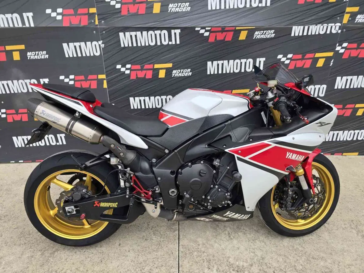 Yamaha YZF R1 (2012 - 14)