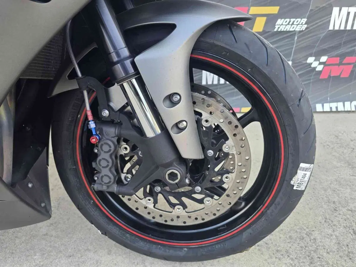 Yamaha YZF R1 (2012 - 14) (15)