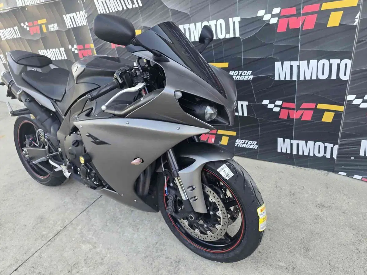 Yamaha YZF R1 (2012 - 14) (4)