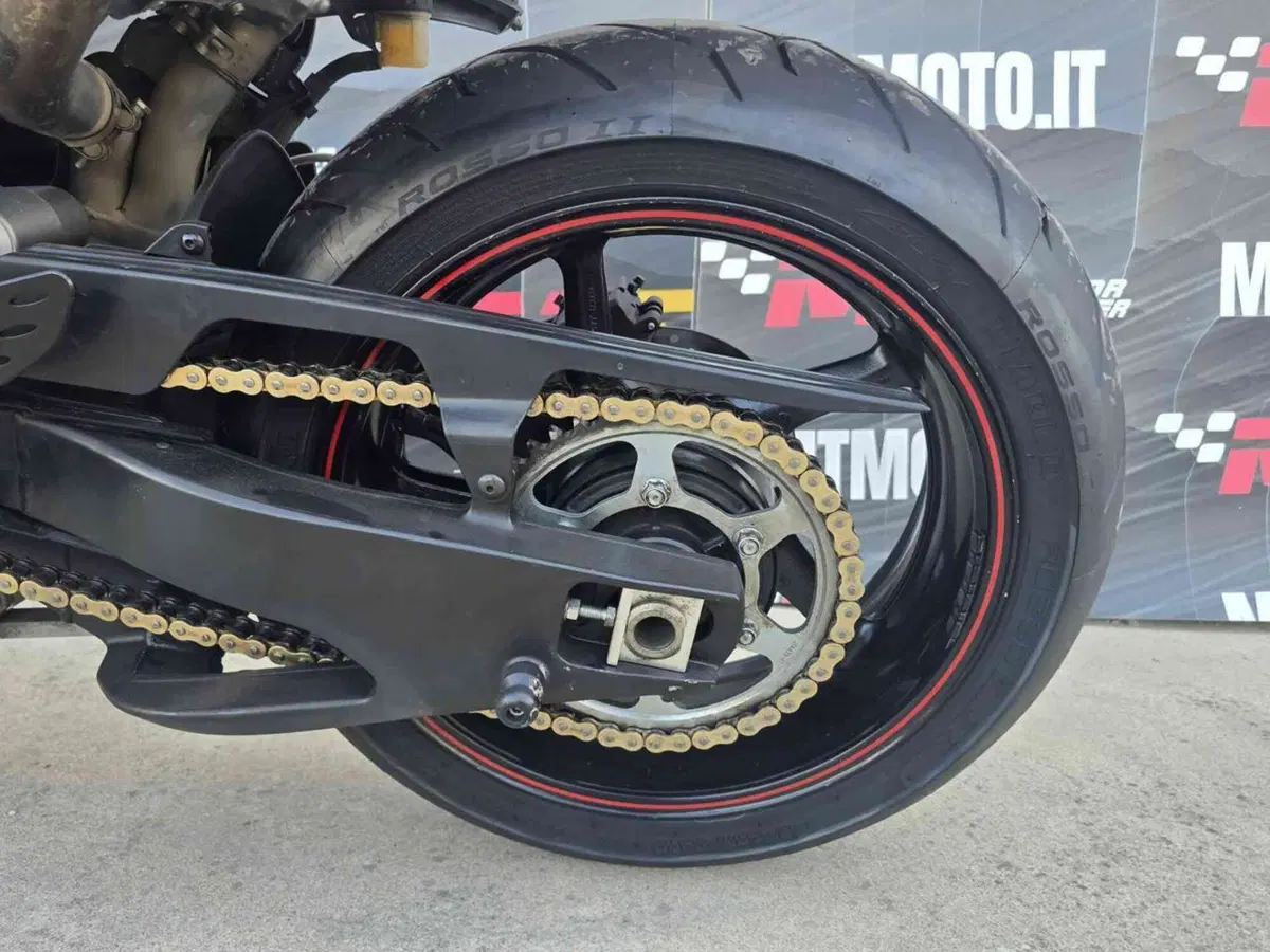 Yamaha YZF R1 (2012 - 14) (12)