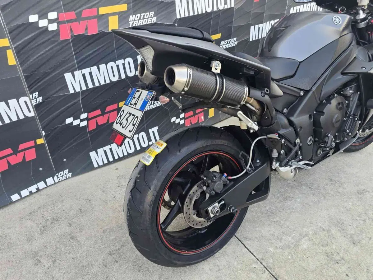 Yamaha YZF R1 (2012 - 14) (6)