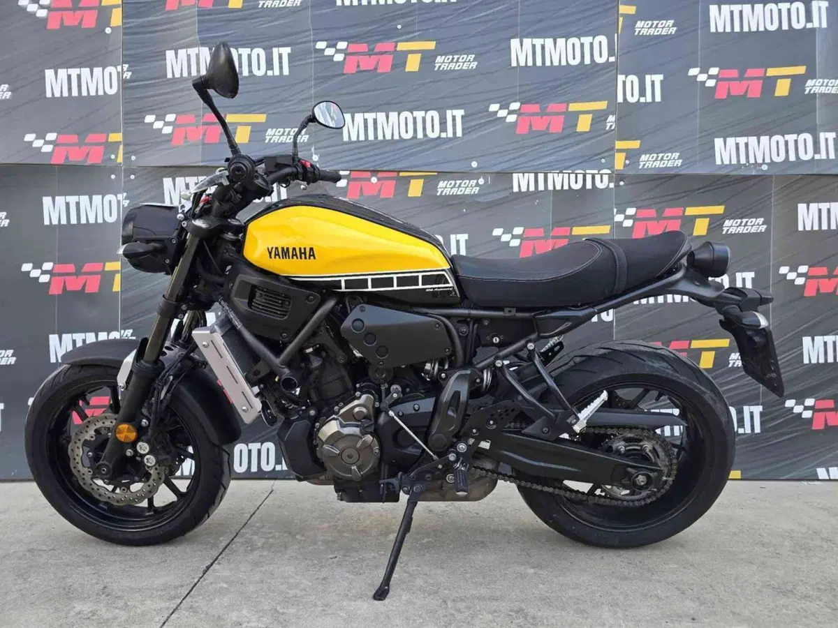 Yamaha XSR 700 ABS 60th Anniversary (2016 - 18) (2)