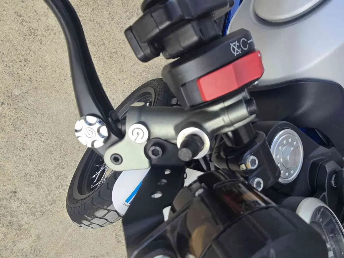 Ducati Scrambler 800 Cafè Racer (2017 - 21) (8)
