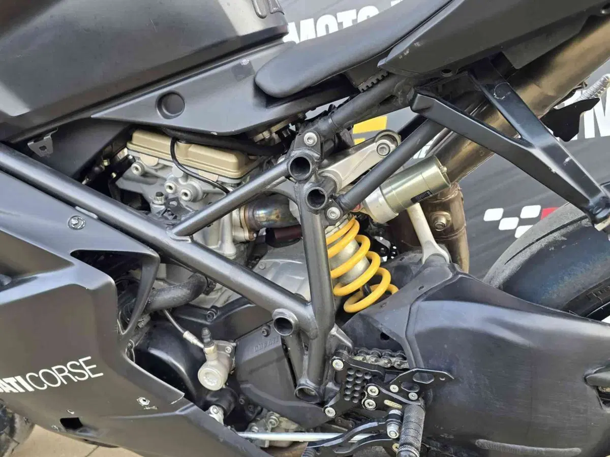 Ducati 848 (2007 - 13) (7)