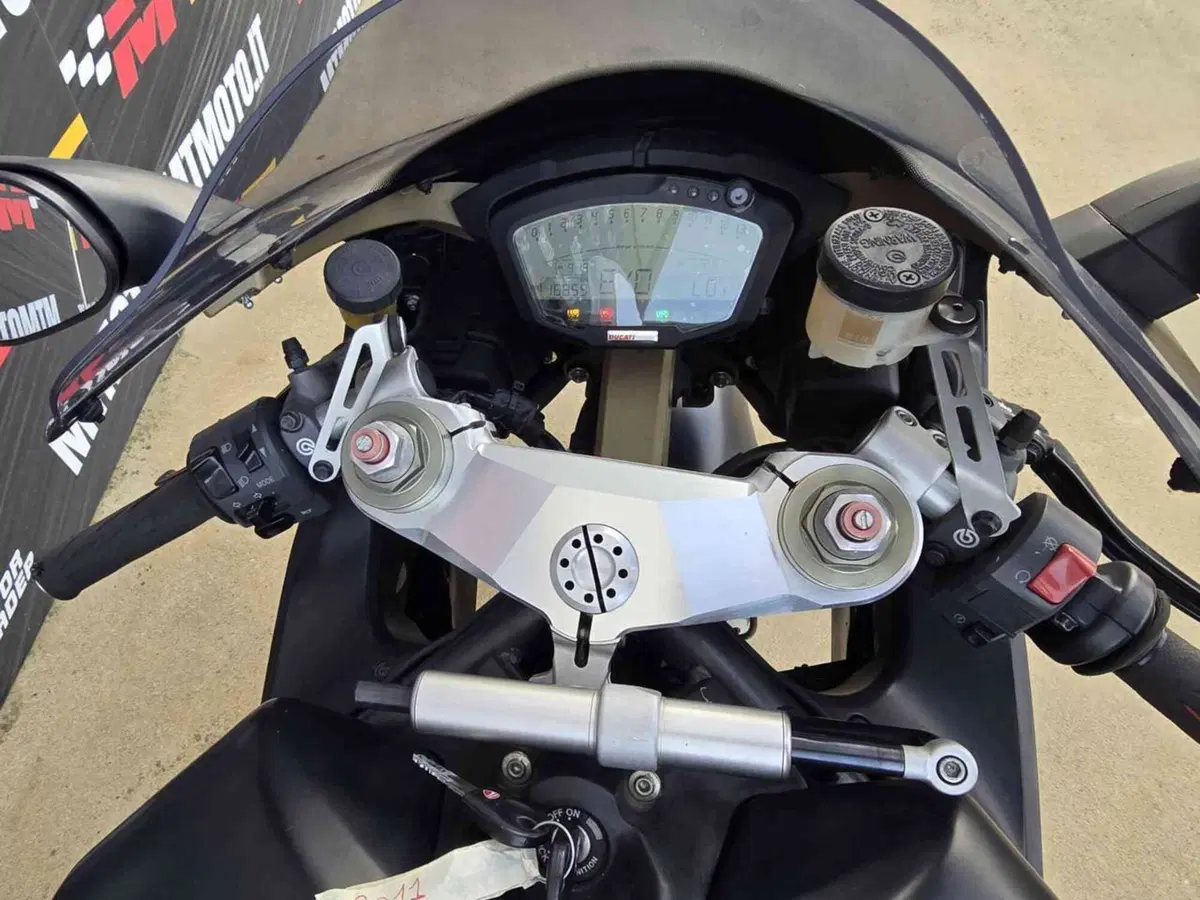 Ducati 848 (2007 - 13) (28)